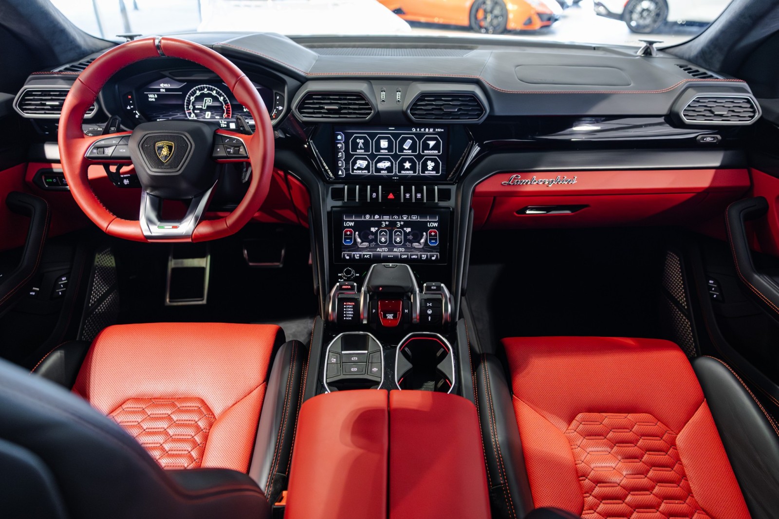 Used Car 2022 Lamborghini Urus  For Sale Under $230,000 In Boerne, Texas