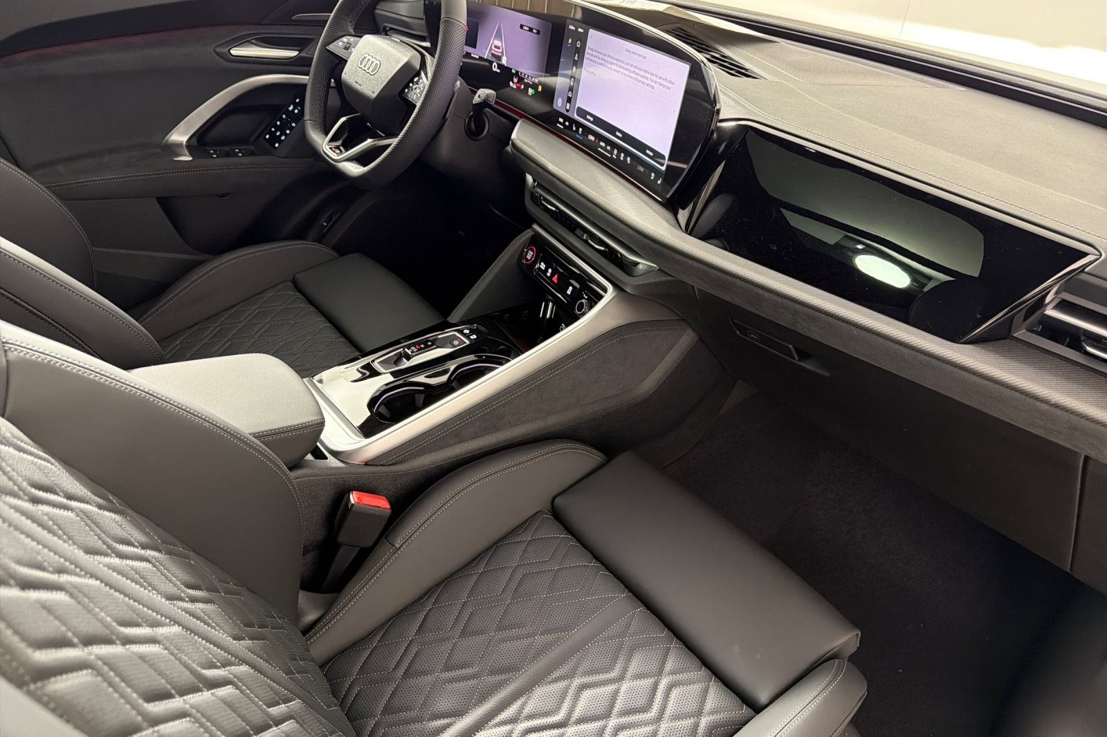 New 2026 Glacier White Metallic Audi Premium Plus 3.0 TFSI quattro image 15