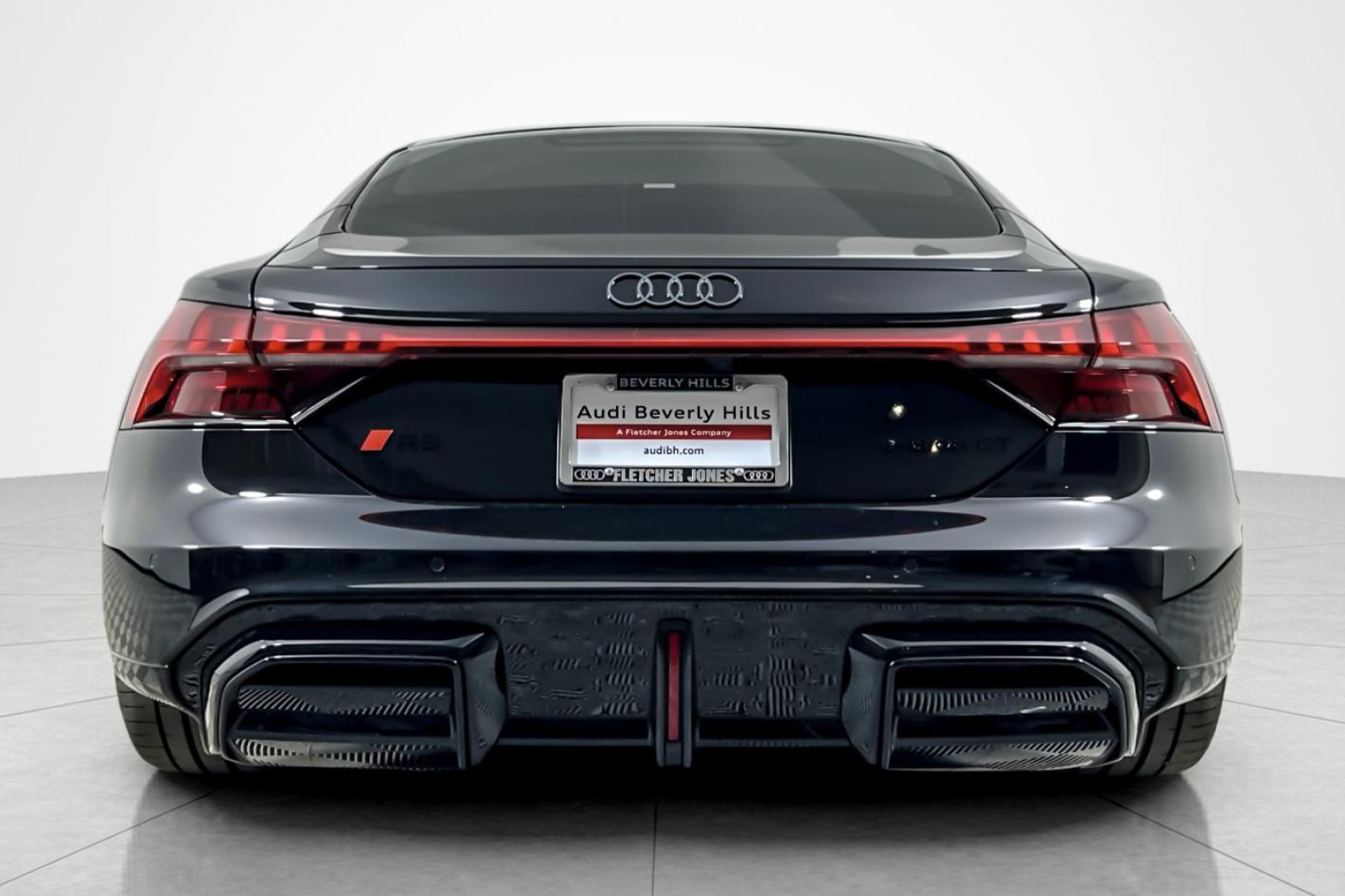 New 2026 Mythos Black Metallic Audi performance quattro image 5