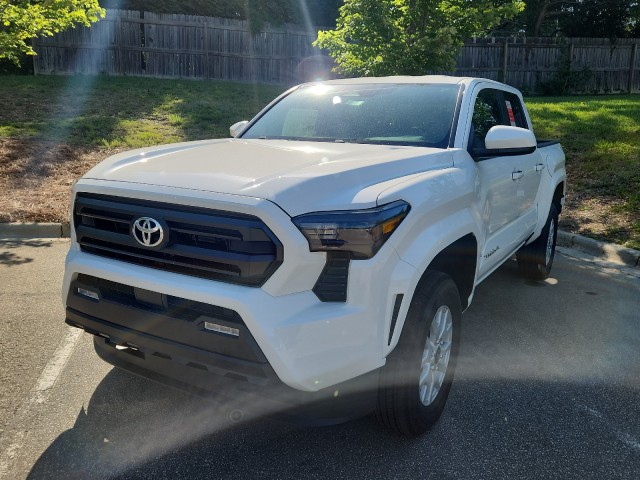 ToyotaTacoma 4WD3