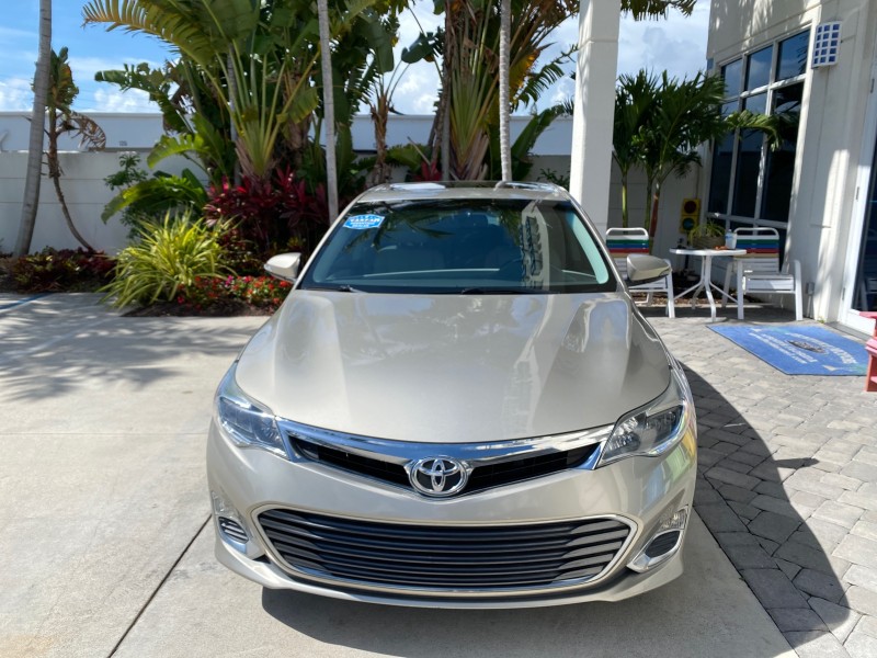 2013 Toyota Avalon XLE Premium LOW MILES 56,196 in , 