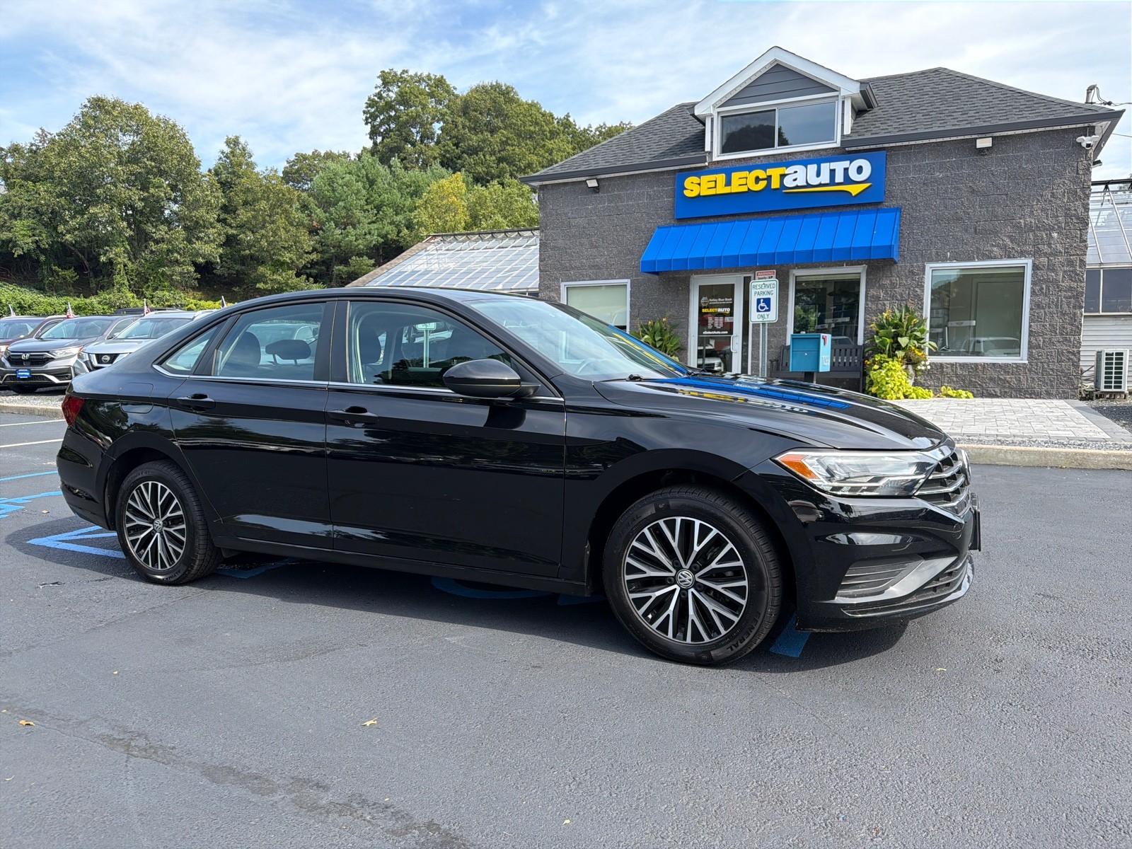 2021 Volkswagen Jetta S / SE / R-Line