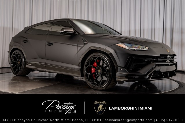 /2024 Lamborghini Urus
