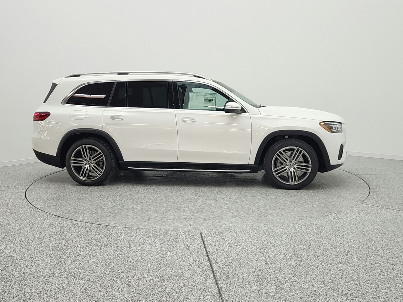 New 2026 Polar White Mercedes-Benz GLS 450 image 4