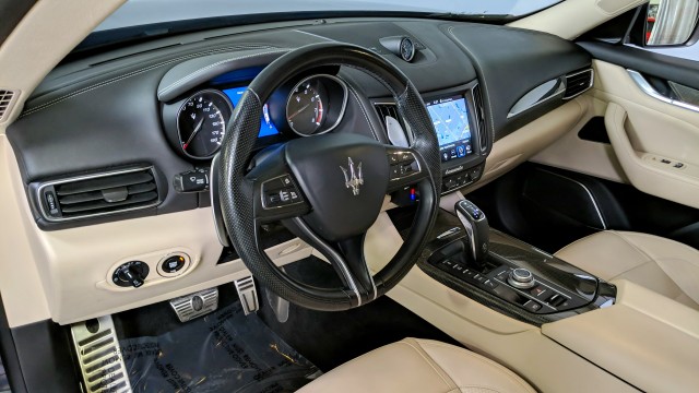 2019 Maserati Levante GranSport 21