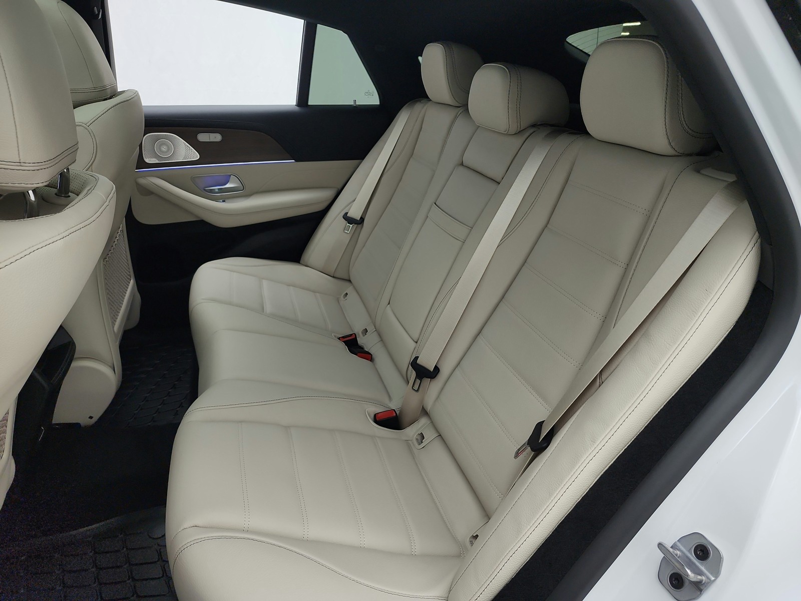 New 2026 MANUFAKTUR MOONLIGHT Mercedes-Benz GLE 450 image 11