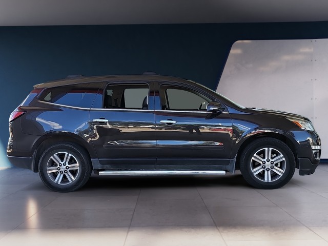 2017 Chevrolet Traverse LT 6