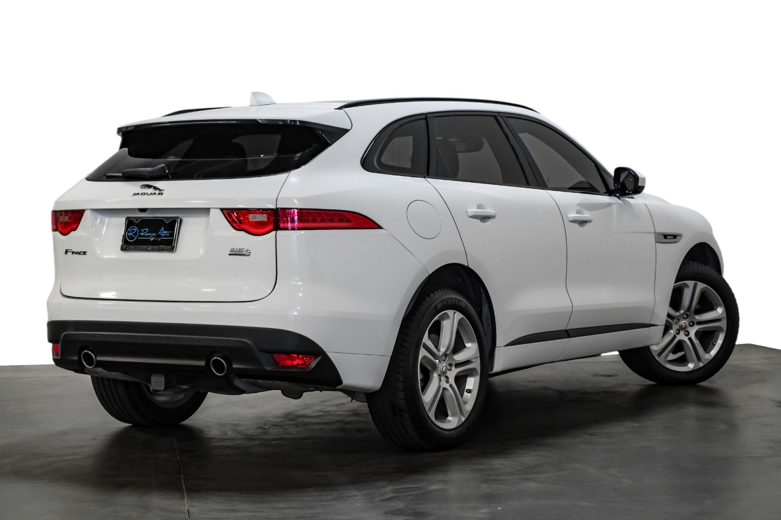 2017 Jaguar F-PACE 35t R-Sport AWD TechPkg CmfrtConvncPkg TowPkg 14WaySportSeats 7