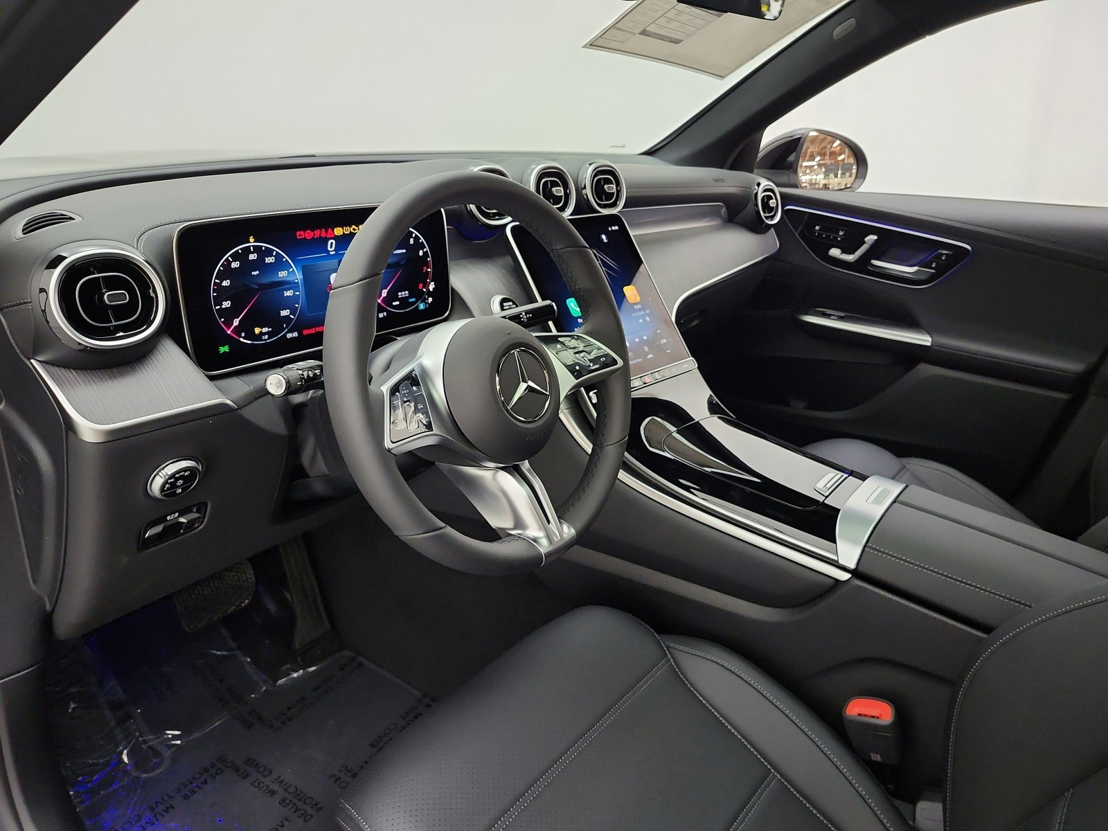 New 2027 Black Mercedes-Benz GLC 300 SUV image 10