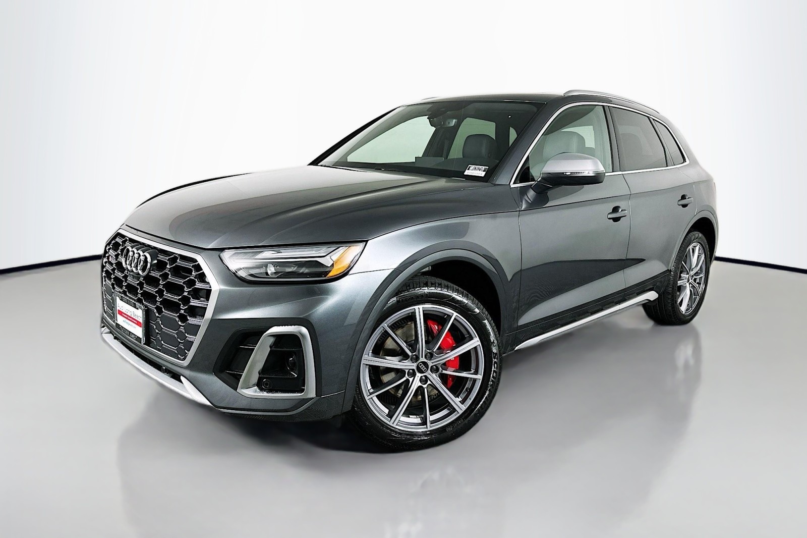 2025 Audi SQ5 Premium Plus