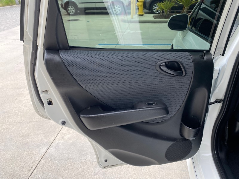 2007 Honda Fit 37 MPG AUTO AC Sport LOW MILES 40,042 in ,