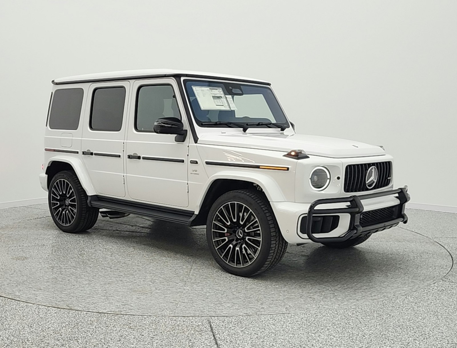 New 2026 MANUFAKTUR Moonlight White Metallic Mercedes-Benz AMG® G 63 SUV image 3