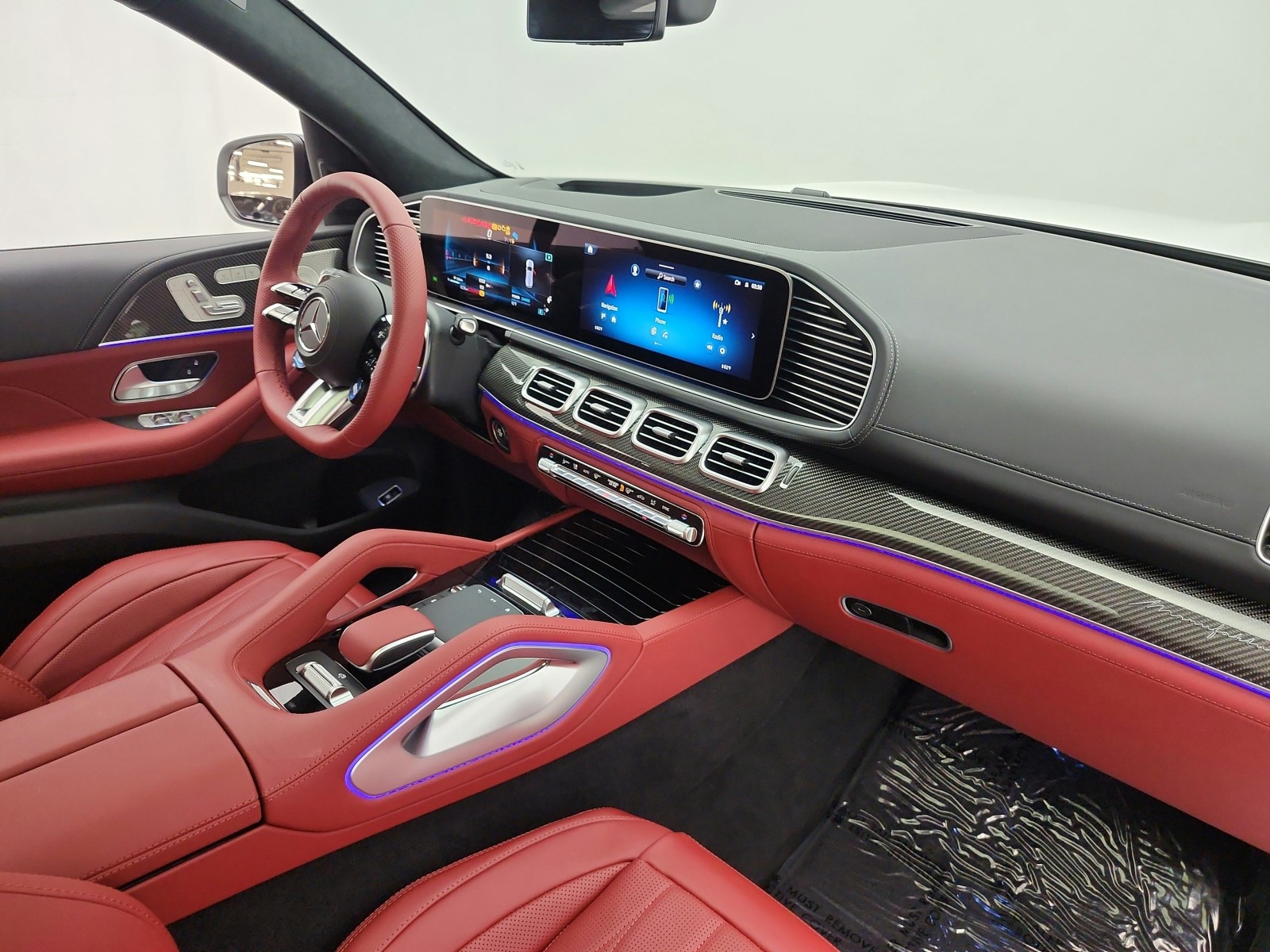 New 2026 Polar White Mercedes-Benz AMG® GLS 63 4MATIC+ SUV image 15