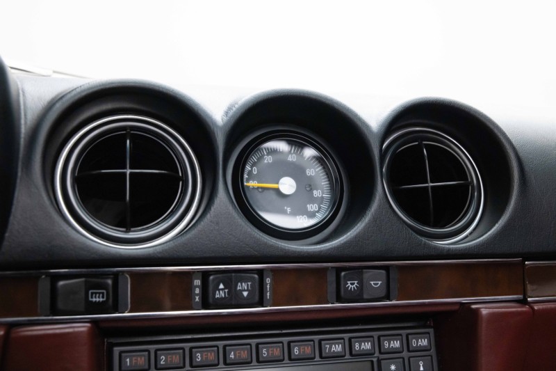 1989 Mercedes-Benz 560-Series 560 SL in ,