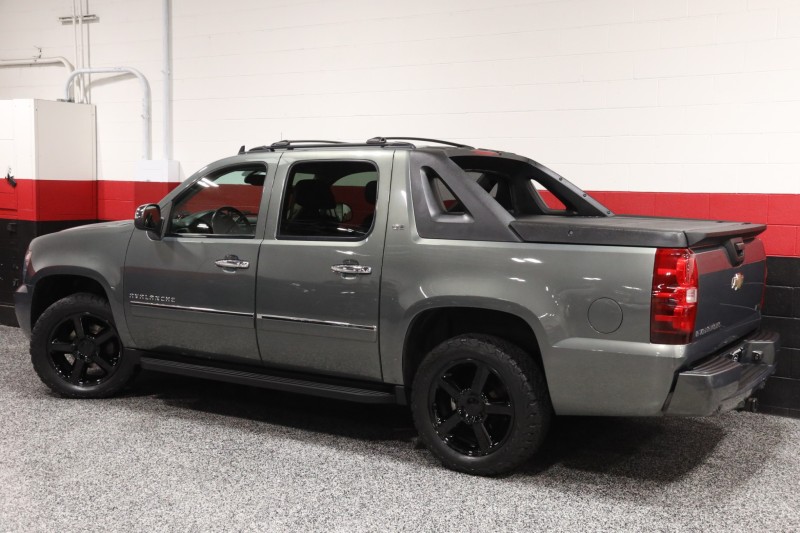 2011 Chevrolet Avalanche 4WD LTZ 4DR Truck in , 