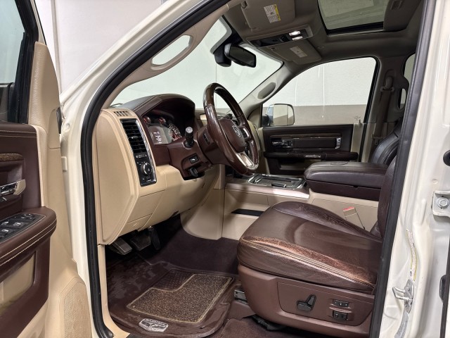 2017 Ram 3500 Laramie Longhorn 4WD Cummins MegaCab in ,