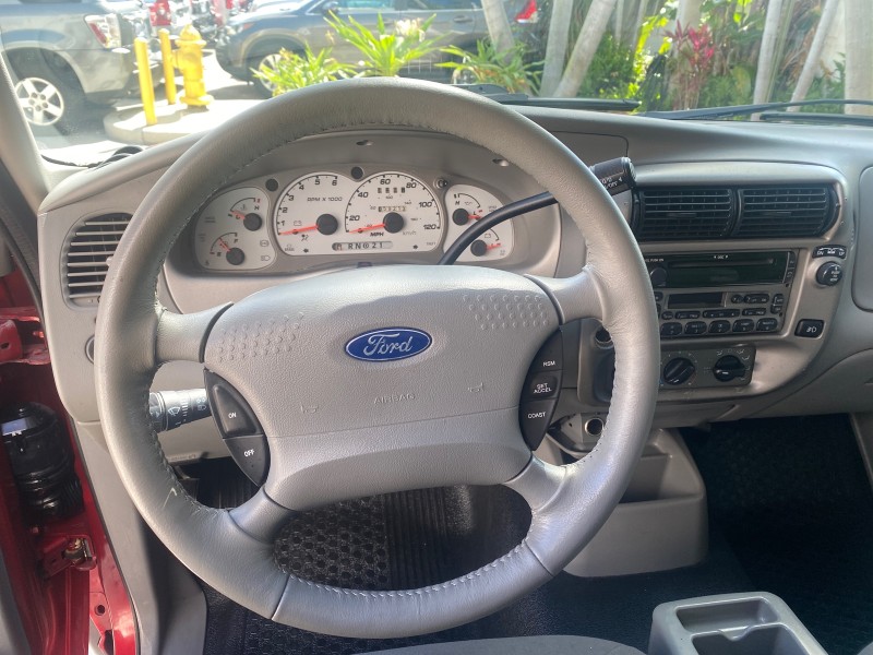 2003 Ford Explorer Sport Trac XLT LOW MILES 59,213 in , 