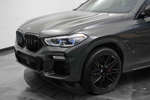 2021 BMW X6 M50i 8