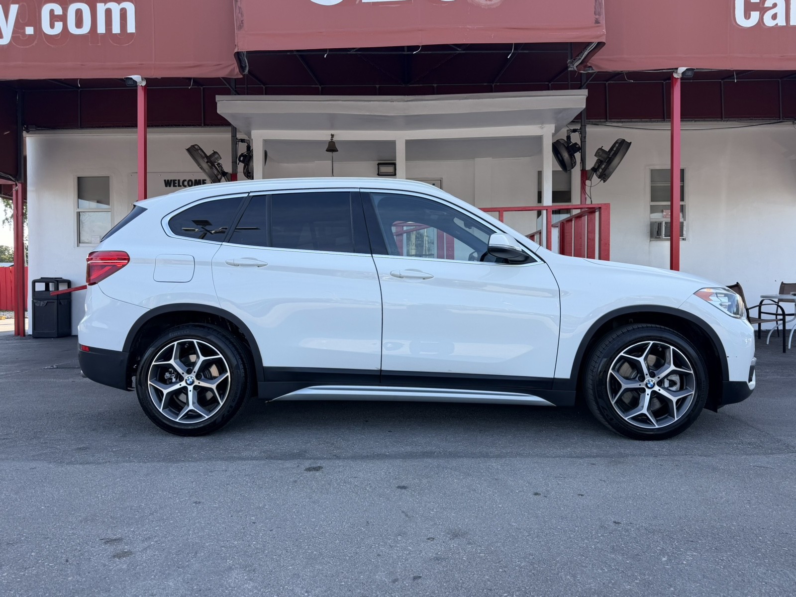 2019 BMW X1 - $14,977
