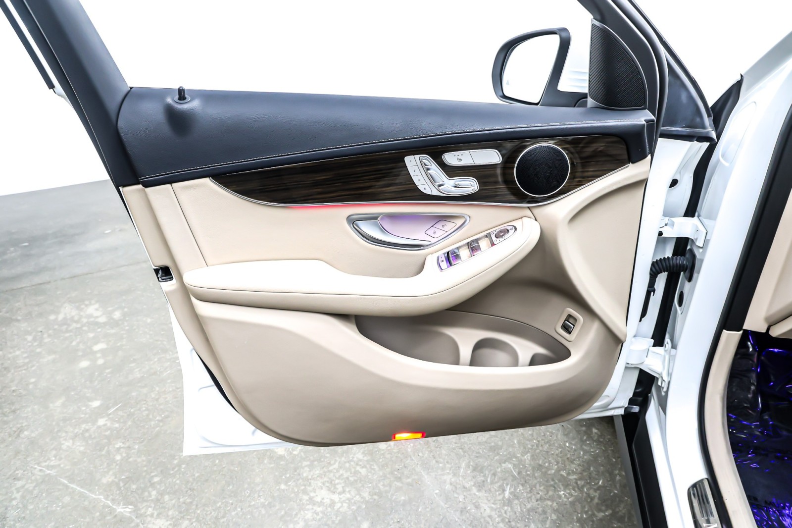 Certified Used 2023 Polar White Mercedes-Benz GLC 300 4MATIC® Coupe image 22