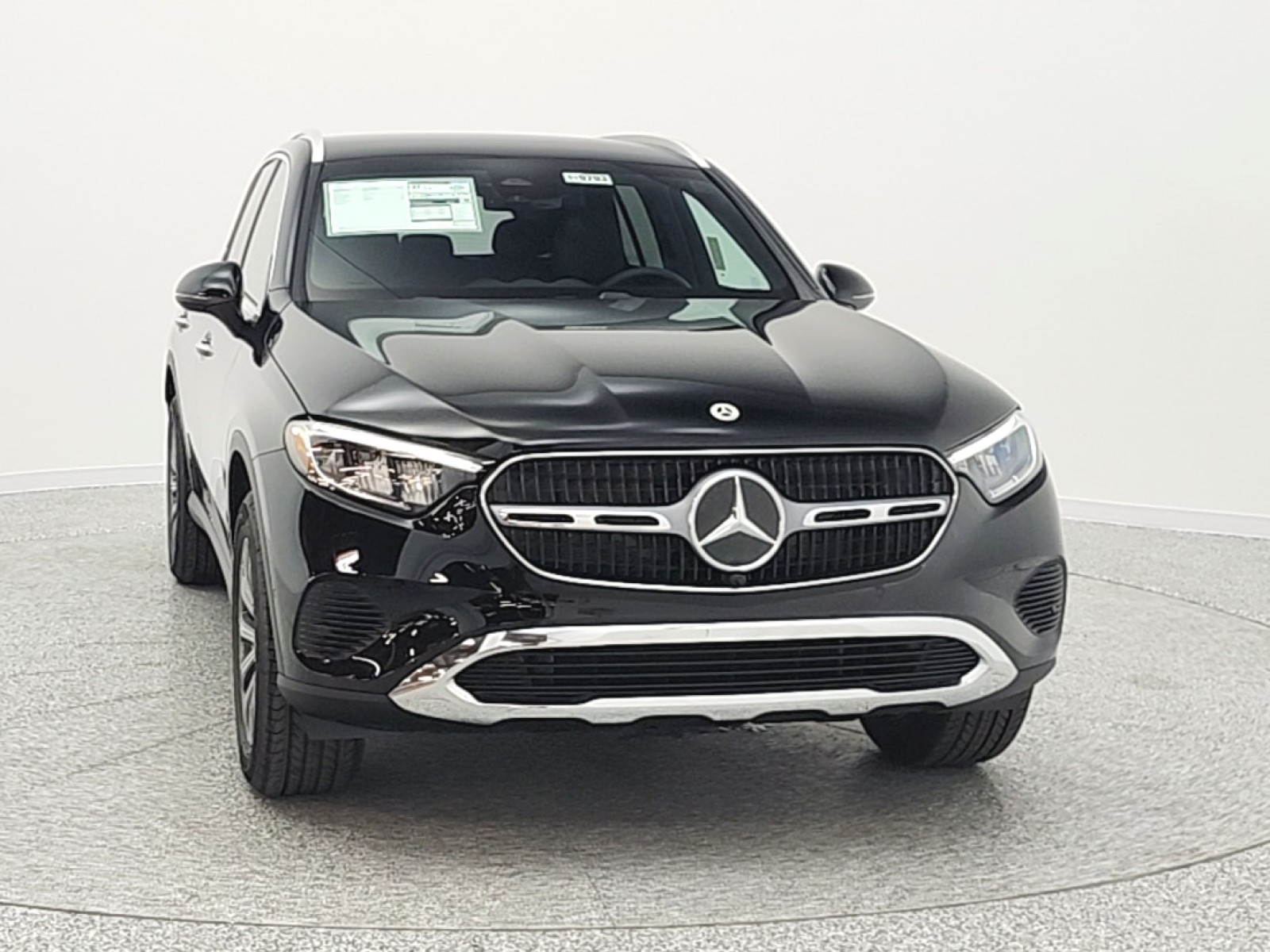 New 2026 Black Mercedes-Benz GLC 300 image 2