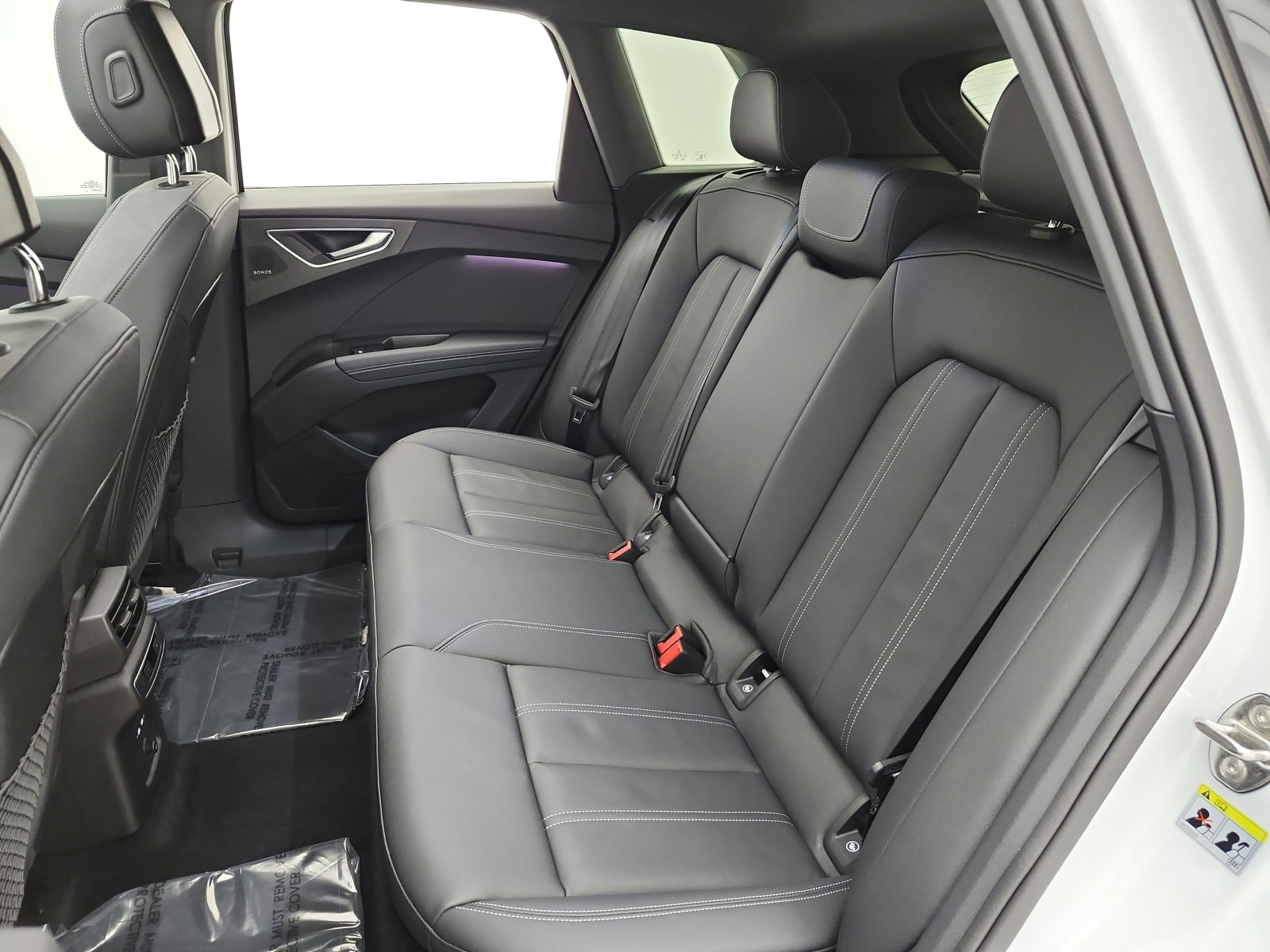 Used 2024 Glacier White Metallic Audi Premium Plus 55 quattro image 19