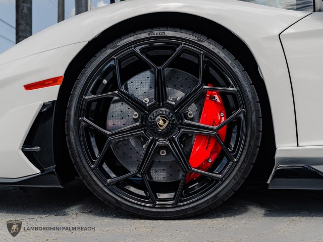 Lamborghini Aventador SVJ