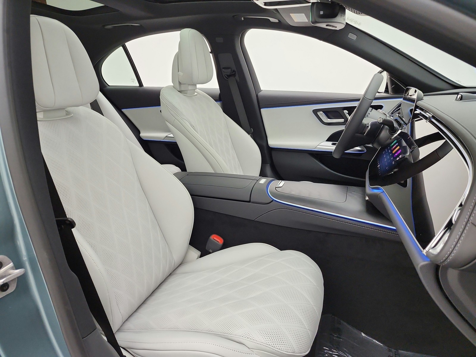 New 2027 Verde Silver Metallic Mercedes-Benz E 450 4MATIC® Sedan image 14