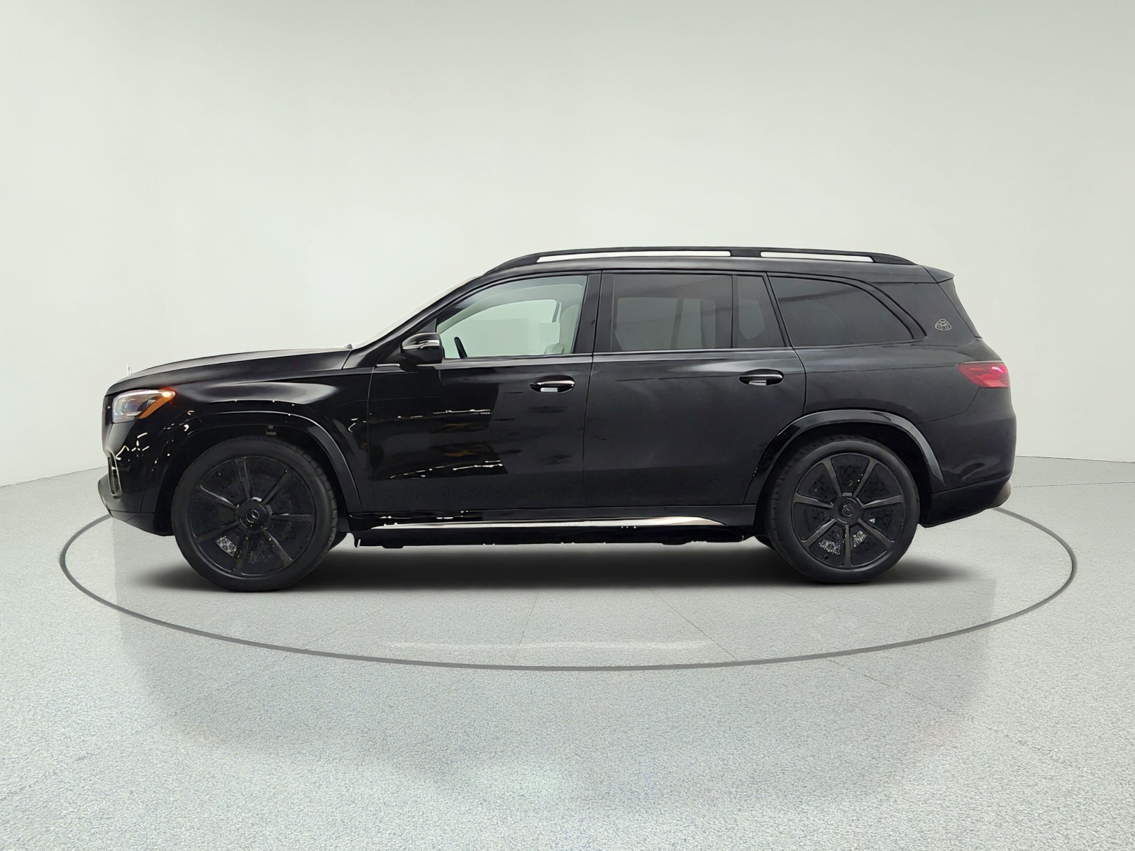 New 2026 Obsidian Black Metallic Mercedes-Benz Maybach GLS 600 4MATIC® SUV image 8