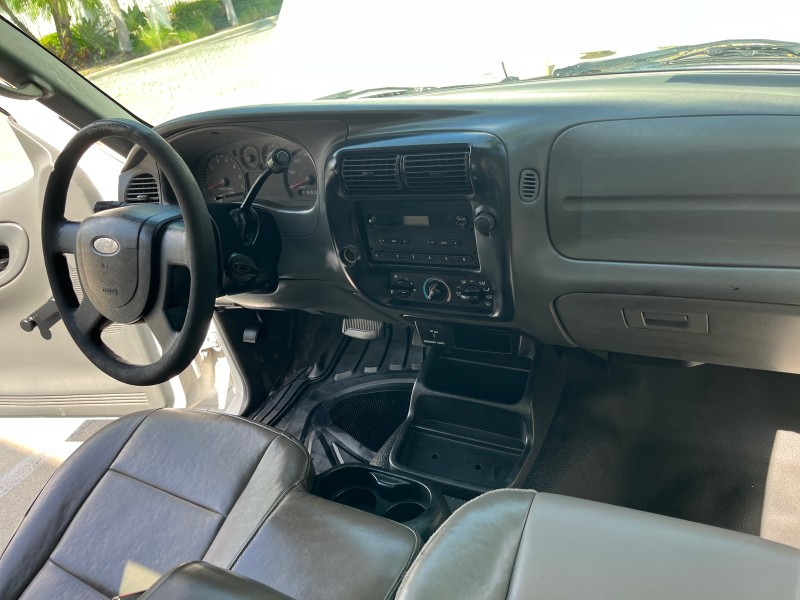 2004   Ford Ranger XL PU LOW MILES 98,854 in , 