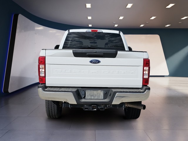 2022 Ford Super Duty F-250 SRW XLT 4