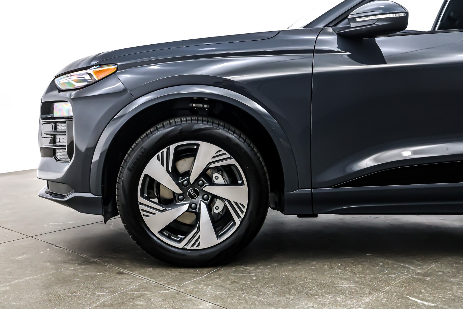 New 2025 Magnet Gray Audi Premium quattro image 10