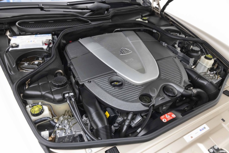 2004 Maybach 57 SWB in , 