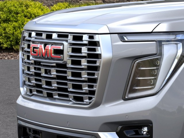 GMCYukon XL13