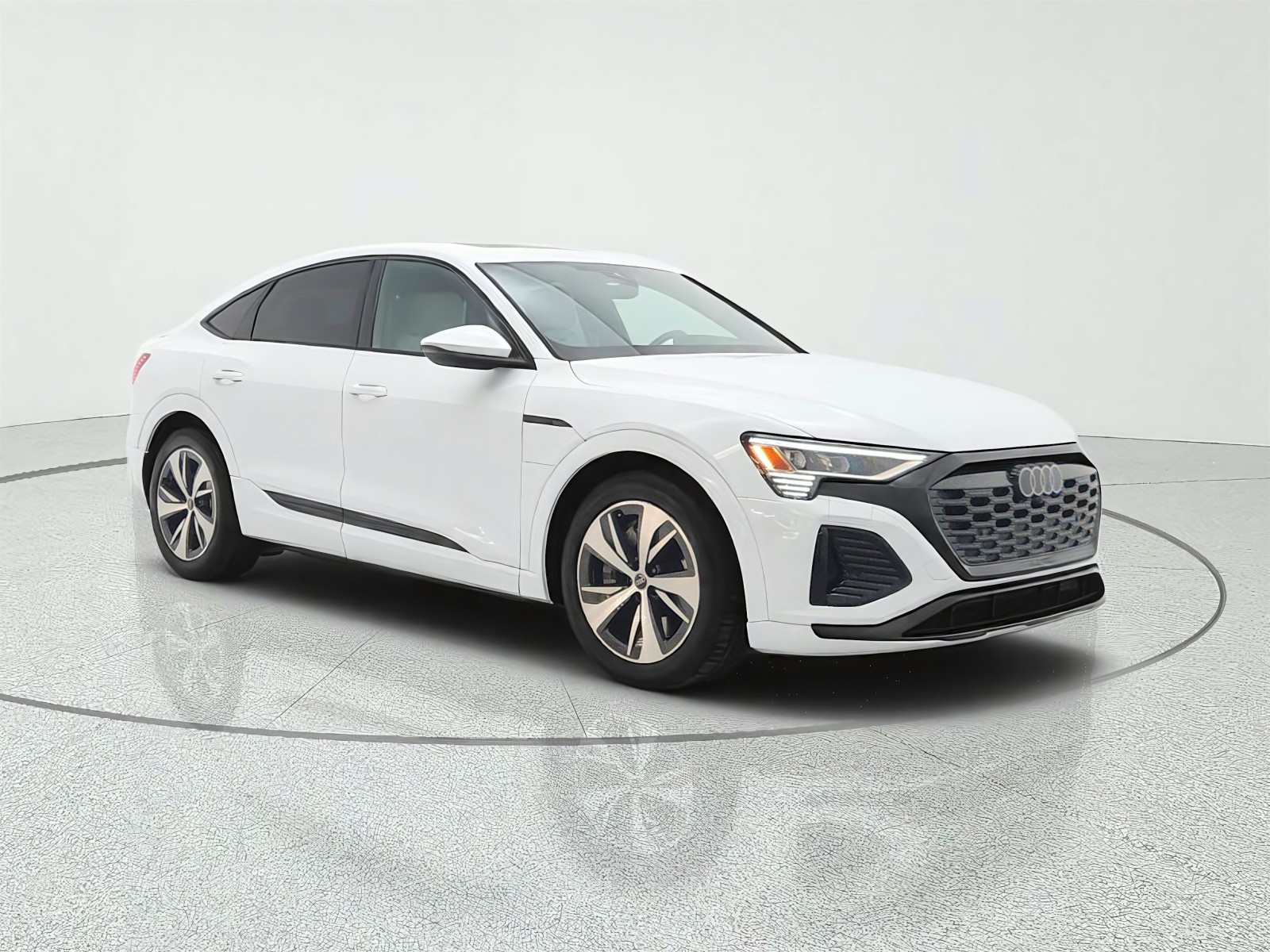 Used 2024 Glacier White Metallic Audi S line Premium image 3