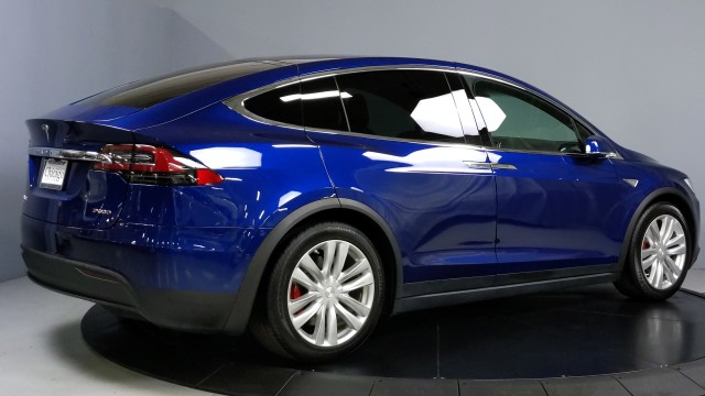 2016 Tesla Model X P90D 15
