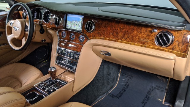 2012 Bentley Mulsanne  22