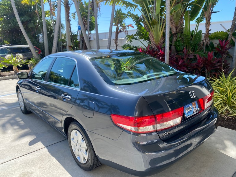 2004 Honda Accord Sdn LX LOW MILES 68,079 in , 