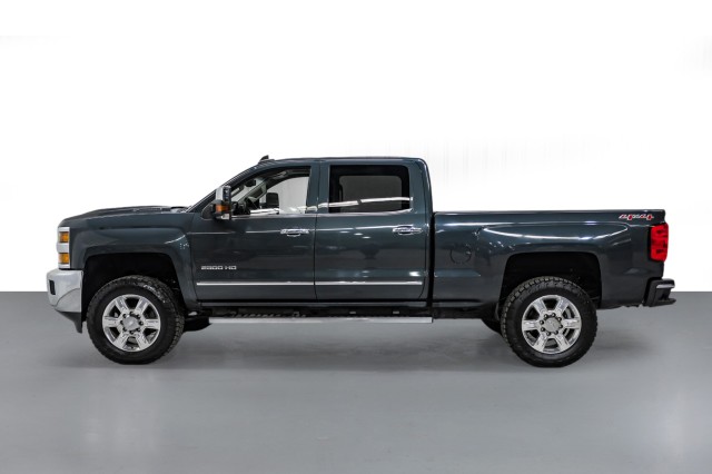 2017 Chevrolet Silverado 2500HD LTZ 9