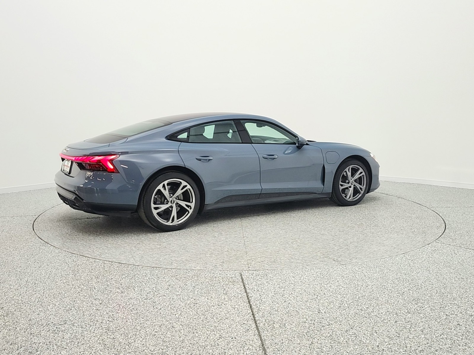 Used 2022 Kemora Gray Metallic Audi Premium Plus quattro image 5
