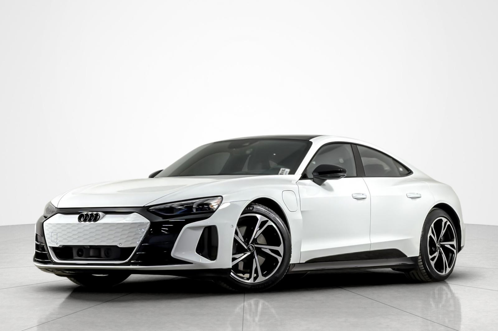 2024 Audi e-tron GT Prestige quattro