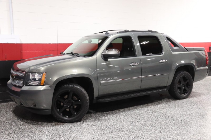 2011 Chevrolet Avalanche 4WD LTZ 4DR Truck in , 