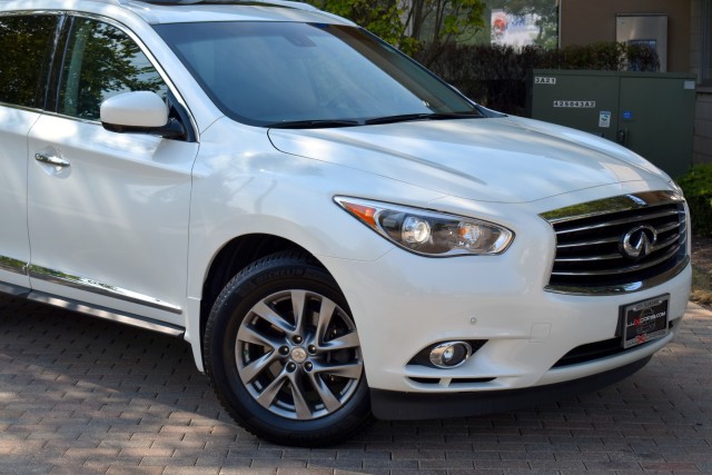 2015 INFINITI QX60 AWD Premium Plus Pkg. Premium Plus Pkg. Navi 3rd Row Leather Moonroof Heated Front Seats Rear Camera Bose Sound MSRP $51,825 5