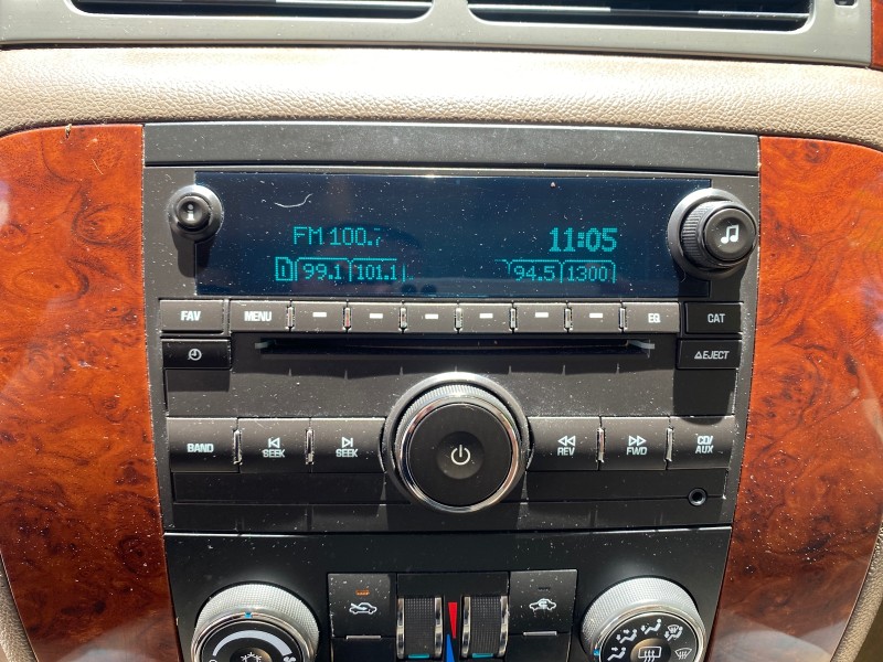 2009 Chevrolet Avalanche LT PU LOW MILES 58,696 in ,