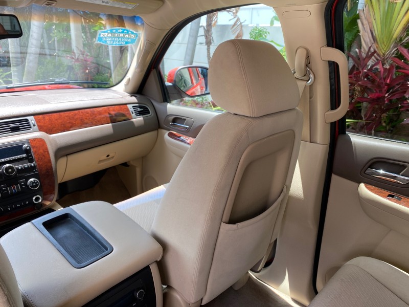 2009 Chevrolet Avalanche LT PU LOW MILES 58,696 in ,