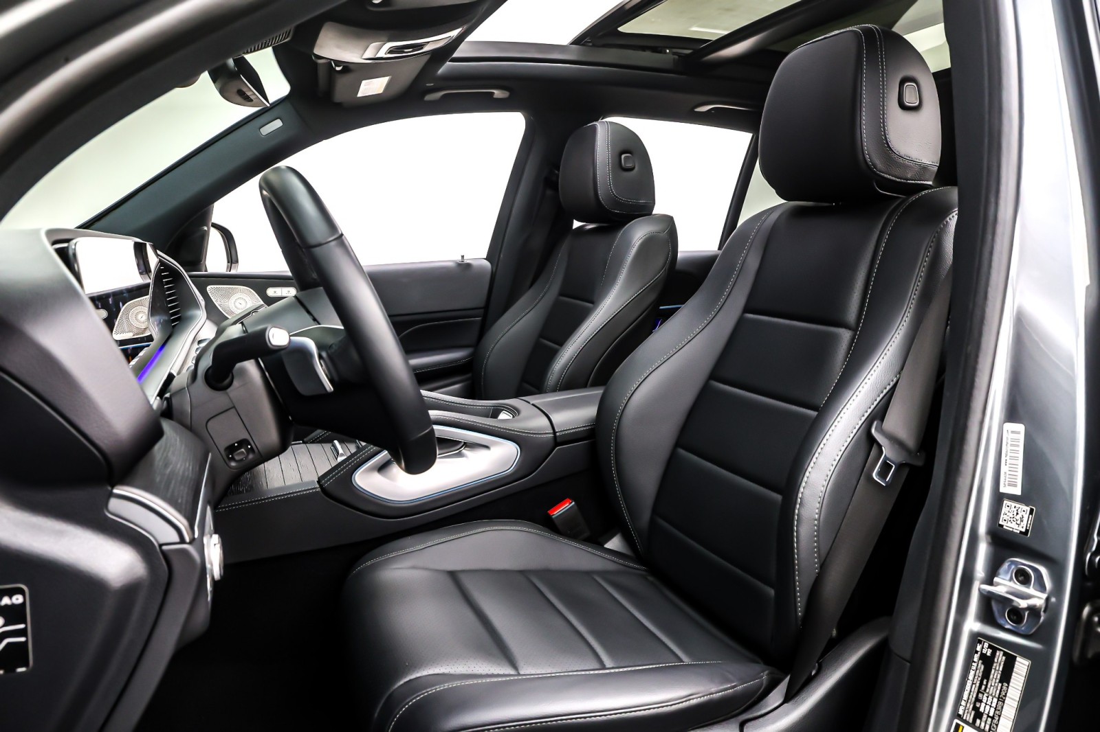 Certified Used 2024 Selenite Grey Metallic Mercedes-Benz GLE 350 4MATIC® SUV image 19