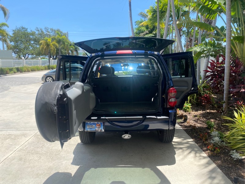 2006 Jeep Liberty 4WD Limited LOW MILES 75,410 in , 