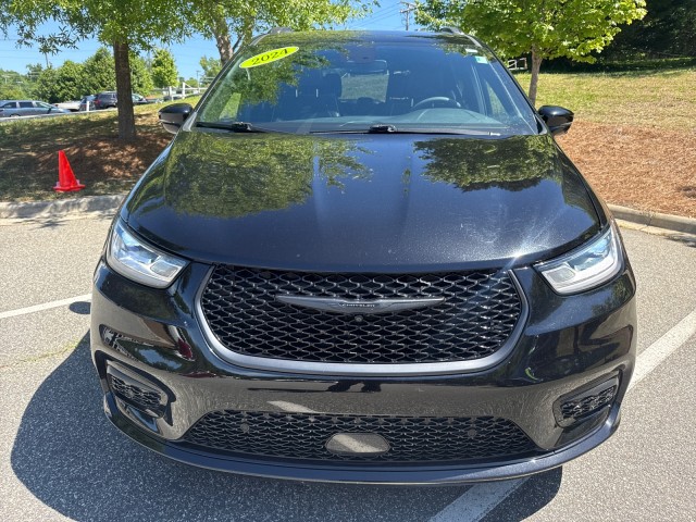 ChryslerPacifica2