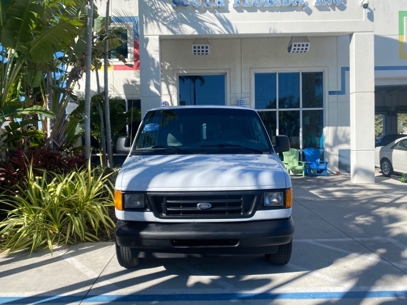 2003 Ford Econoline Cargo Van E 250 SUPER CARGO LOW MILES 67,419 in , 