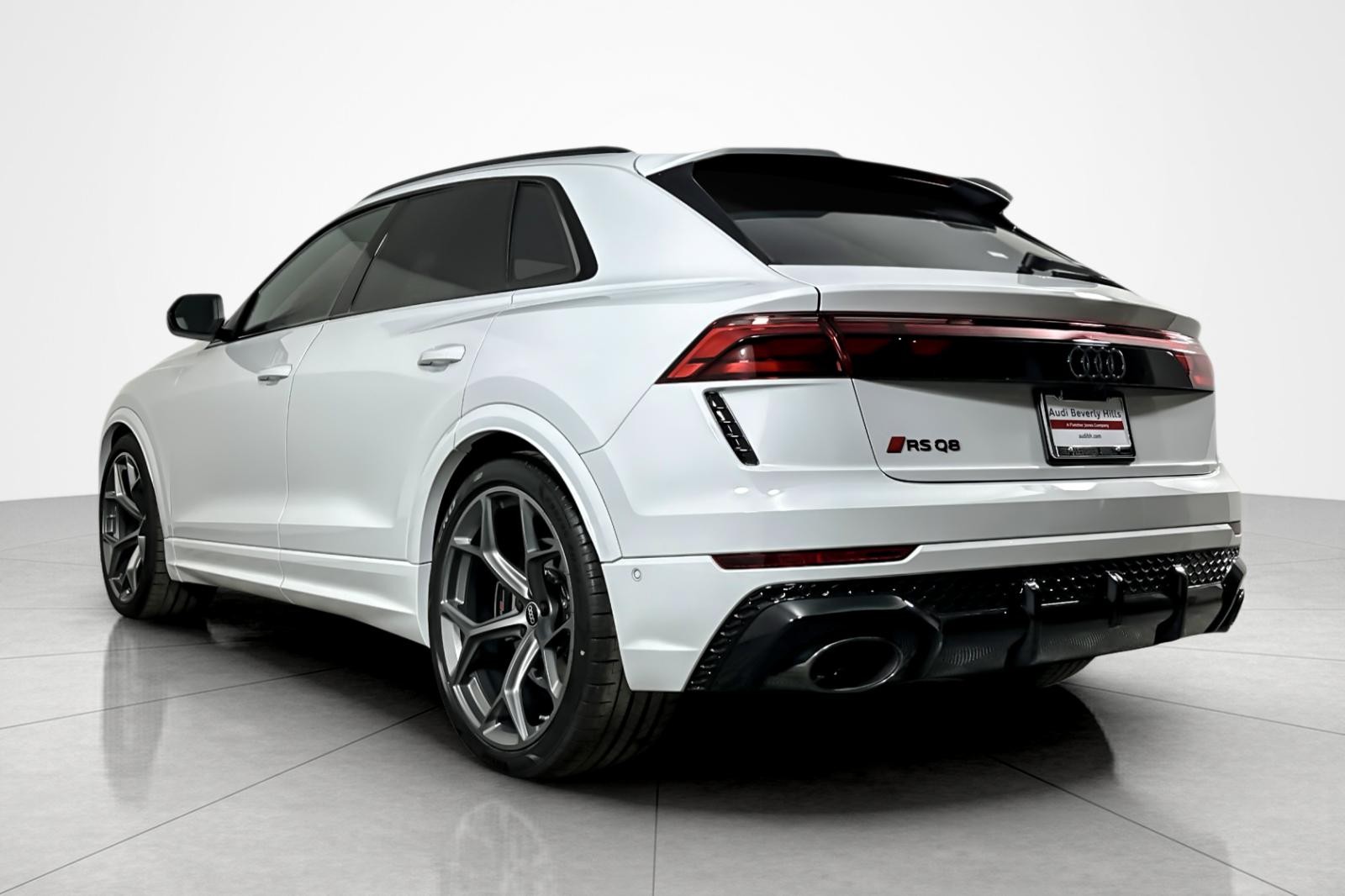 New 2026 Glacier White Metallic Audi performance quattro image 4